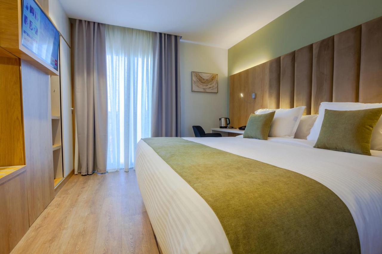 Hotel Ibiris Oran Exterior foto